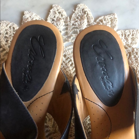 Gorgeous cork and leather sandal - Crown by Born - Picture 4 of 6